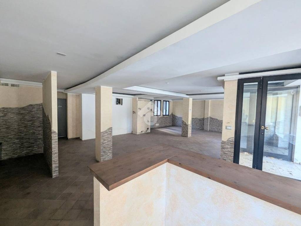 negozio in vendita a Conegliano