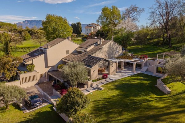 casa indipendente in vendita a Conegliano