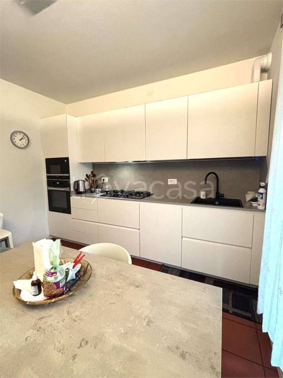 casa indipendente in vendita a Conegliano in zona Campolongo