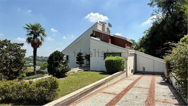 casa indipendente in vendita a Conegliano in zona Costa