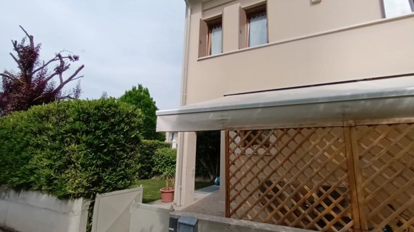 casa indipendente in vendita a Conegliano in zona Costa