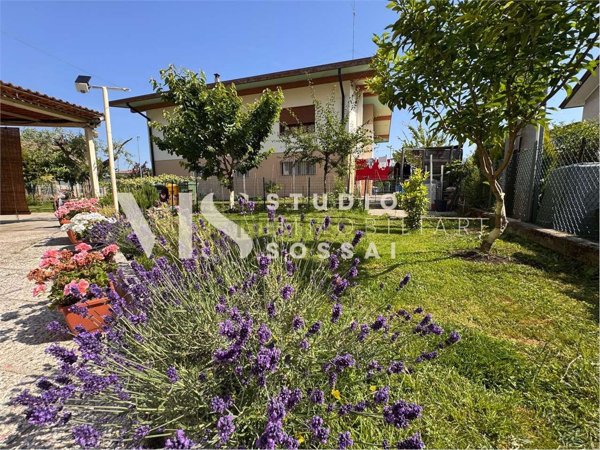 casa semindipendente in vendita a Conegliano