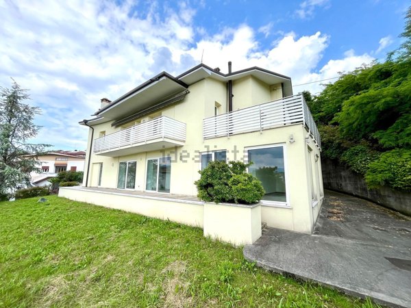 casa indipendente in vendita a Conegliano