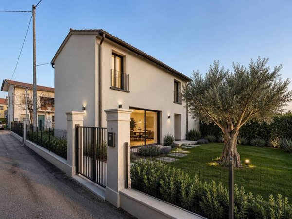 casa indipendente in vendita a Conegliano in zona Costa