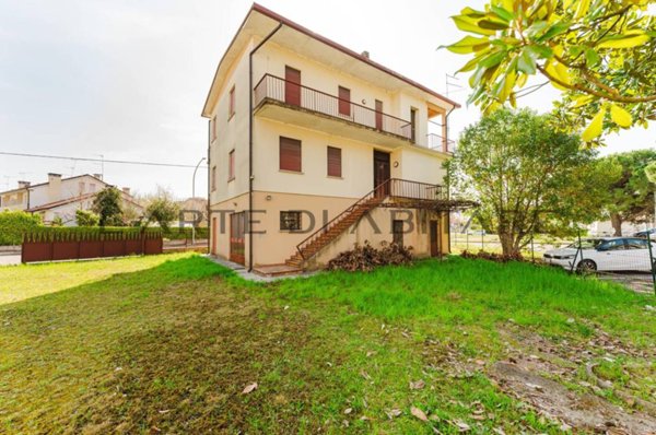 casa indipendente in vendita a Conegliano