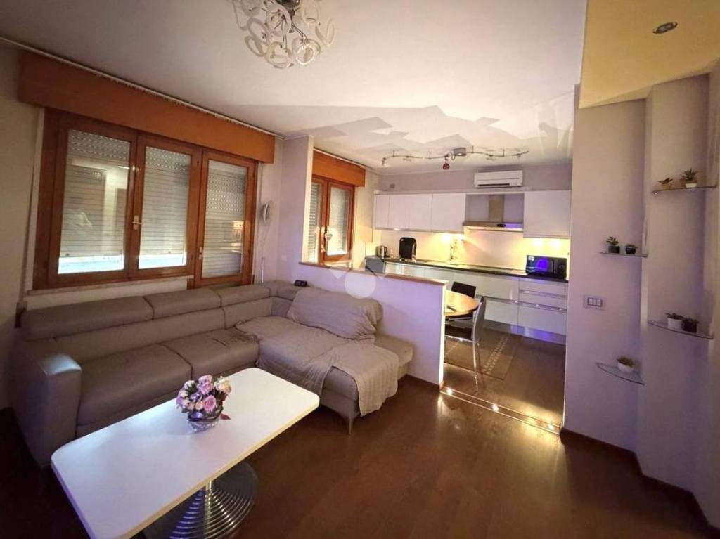 appartamento in vendita a Conegliano in zona Costa