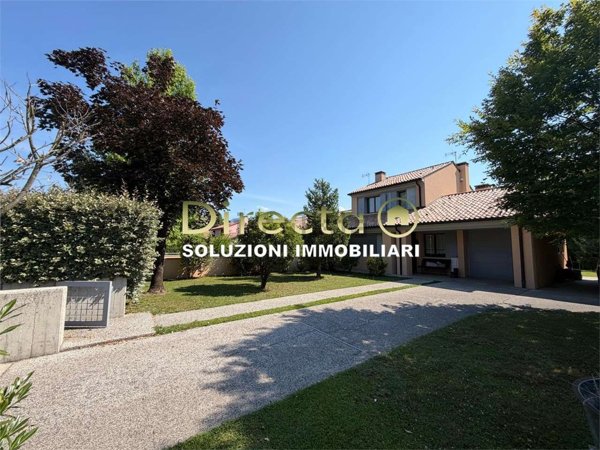 casa indipendente in vendita a Conegliano in zona Scomigo