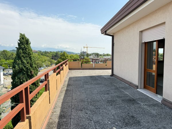 appartamento in vendita a Conegliano in zona Parè