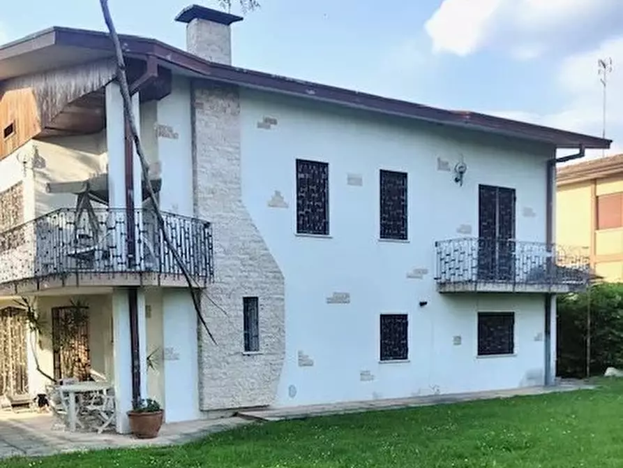 casa indipendente in vendita a Conegliano
