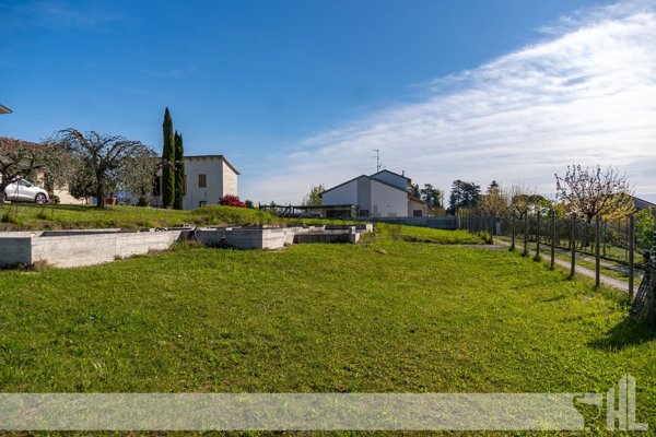 terreno edificabile in vendita a Conegliano
