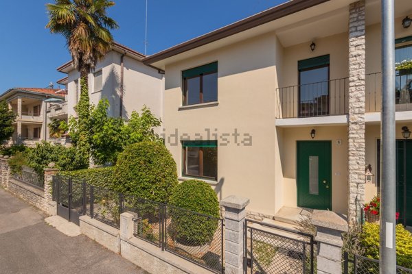 casa indipendente in vendita a Conegliano