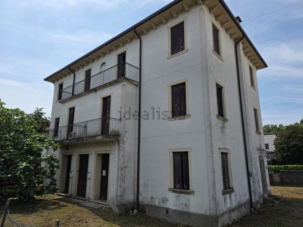 casa semindipendente in vendita a Conegliano in zona Costa
