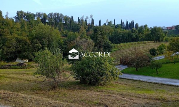 casa indipendente in vendita a Conegliano