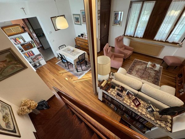 casa indipendente in vendita a Conegliano in zona Campolongo