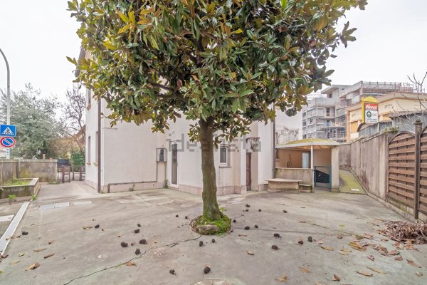casa indipendente in vendita a Conegliano in zona Costa