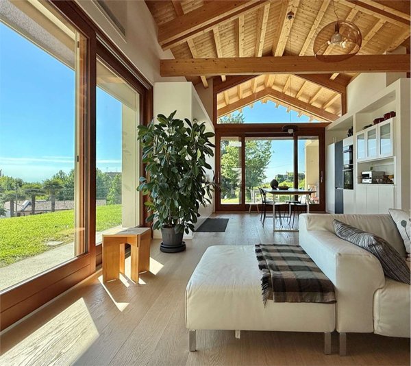 casa indipendente in vendita a Conegliano in zona Ogliano