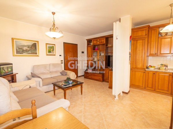 appartamento in vendita a Conegliano in zona Campolongo