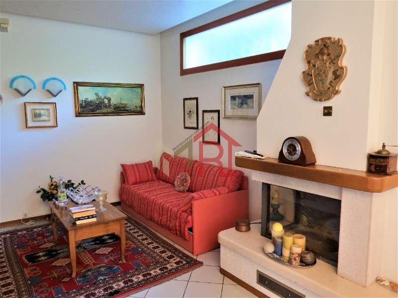 casa indipendente in vendita a Conegliano in zona Costa