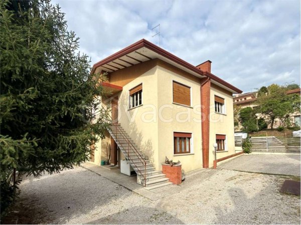 casa indipendente in vendita a Conegliano in zona Costa