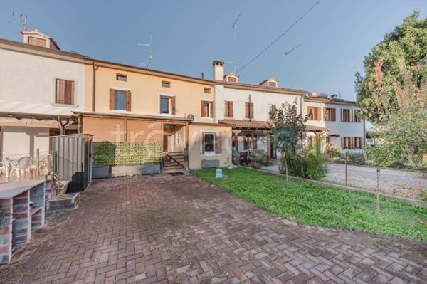 casa indipendente in vendita a Cordignano in zona San Rocco
