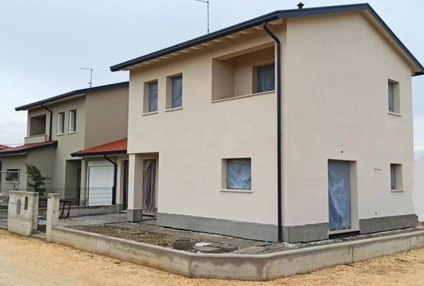 casa indipendente in vendita a Cordignano