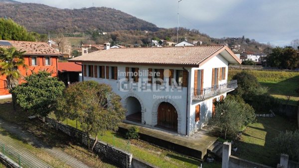 casa indipendente in vendita a Cordignano