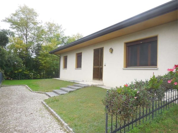casa indipendente in vendita a Cordignano