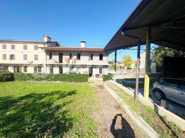 casa indipendente in vendita a Cordignano in zona Ponte della Muda