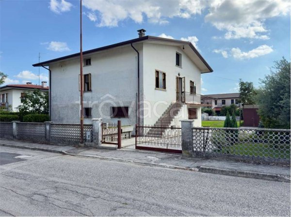 casa indipendente in vendita a Cordignano