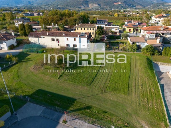 terreno edificabile in vendita a Cordignano in zona Ponte della Muda