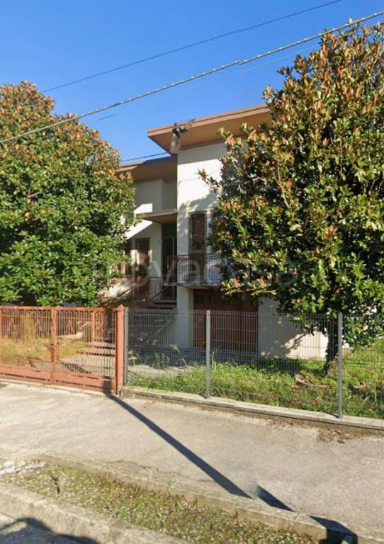 casa indipendente in vendita a Cordignano