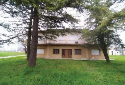 negozio in vendita a Cordignano