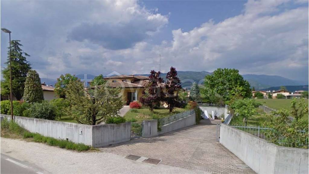 casa indipendente in vendita a Cordignano