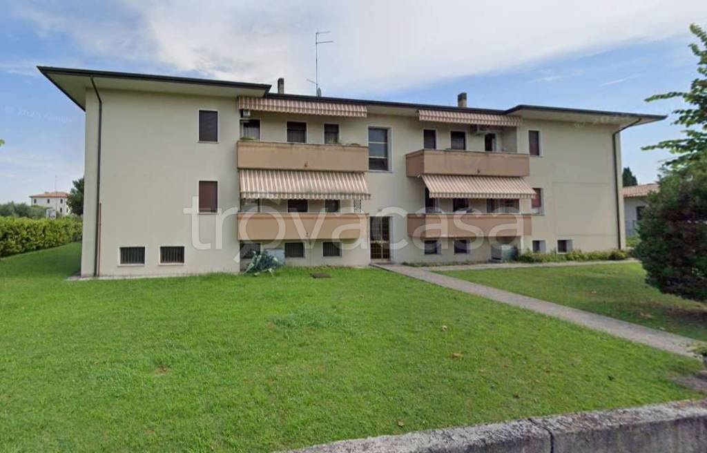 appartamento in vendita a Cordignano in zona Pinidello