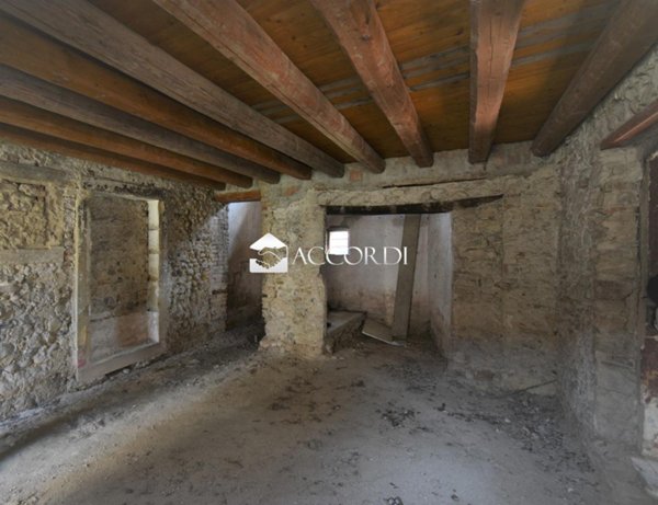 casale in vendita a Cordignano