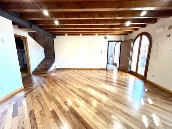 appartamento in vendita a Cordignano in zona Pinidello