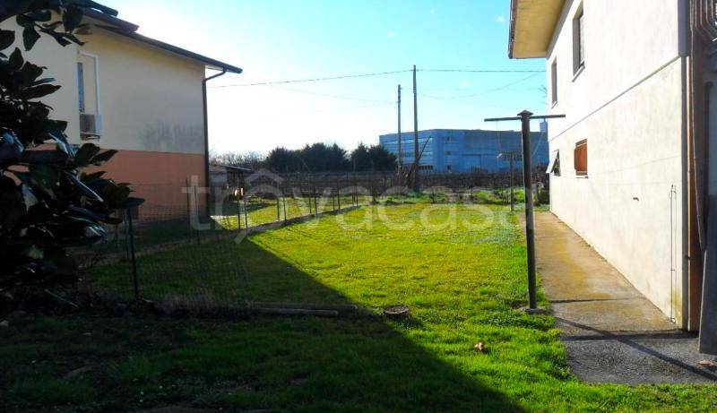 casa indipendente in vendita a Cordignano in zona Ponte della Muda