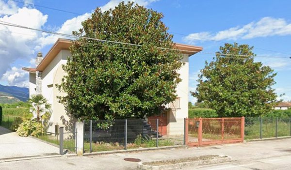 casa indipendente in vendita a Cordignano in zona Pinè