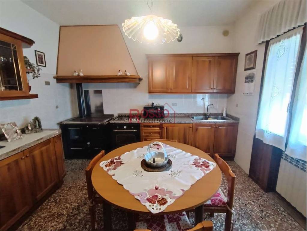 casa indipendente in vendita a Cordignano in zona Ponte della Muda