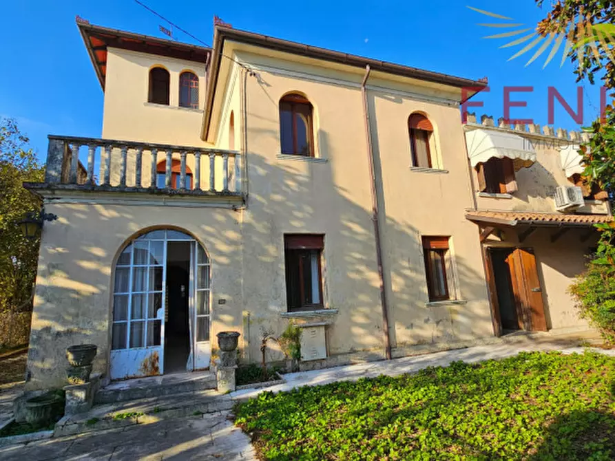 casa indipendente in vendita a Cornuda