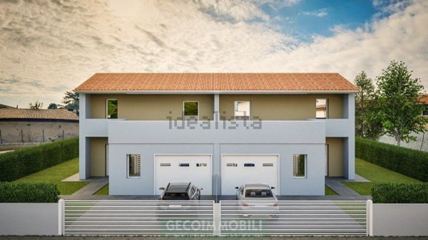 casa indipendente in vendita a Cornuda