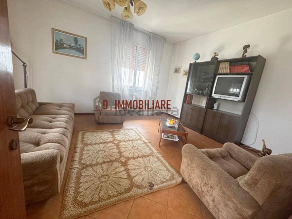 casa indipendente in vendita a Cornuda