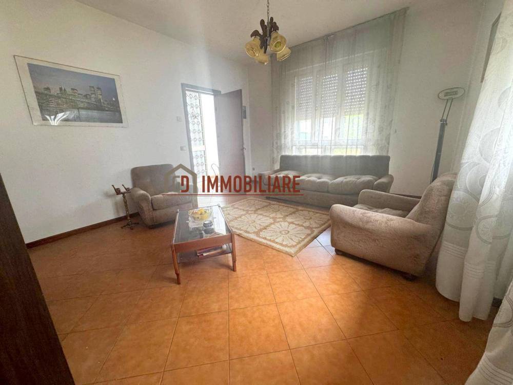 casa indipendente in vendita a Cornuda