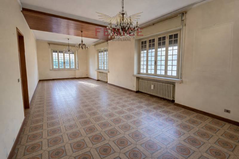 casa indipendente in vendita a Cornuda