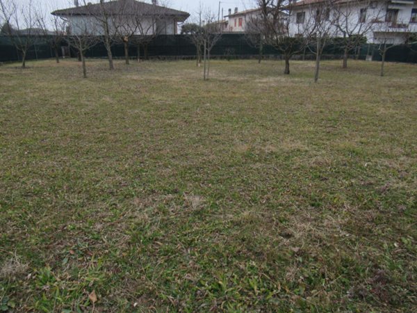 terreno edificabile in vendita a Crocetta del Montello in zona Ciano