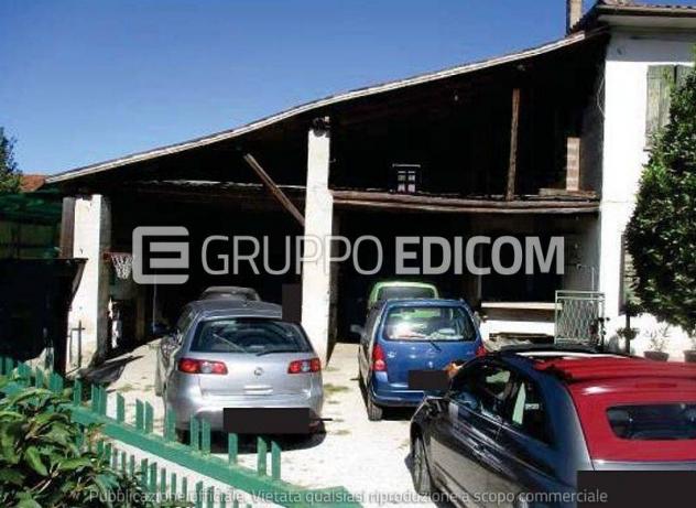 locale commerciale in vendita a Crocetta del Montello