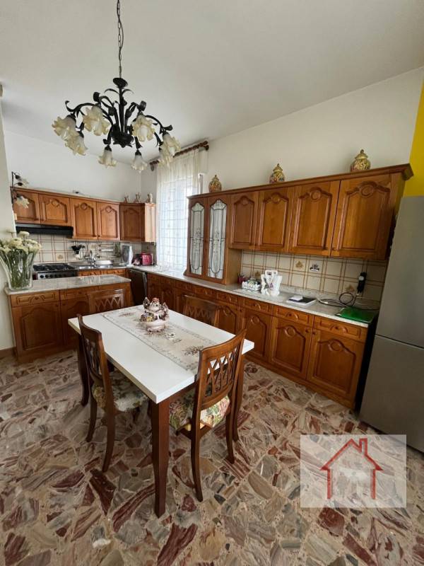 casa indipendente in vendita a Crocetta del Montello in zona Ciano
