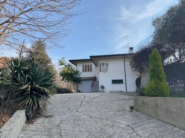 casa indipendente in vendita a Crocetta del Montello in zona Ciano