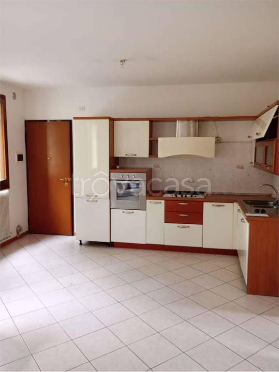 appartamento in vendita a Crocetta del Montello in zona Ciano