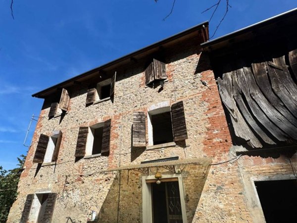 casa indipendente in vendita a Crocetta del Montello in zona Ciano